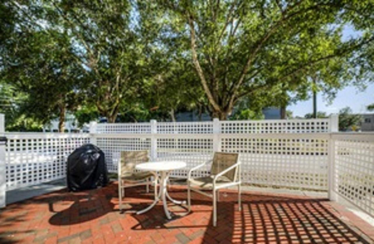 St Pete Vacation Rentals Sint-Petersburg Buitenkant foto