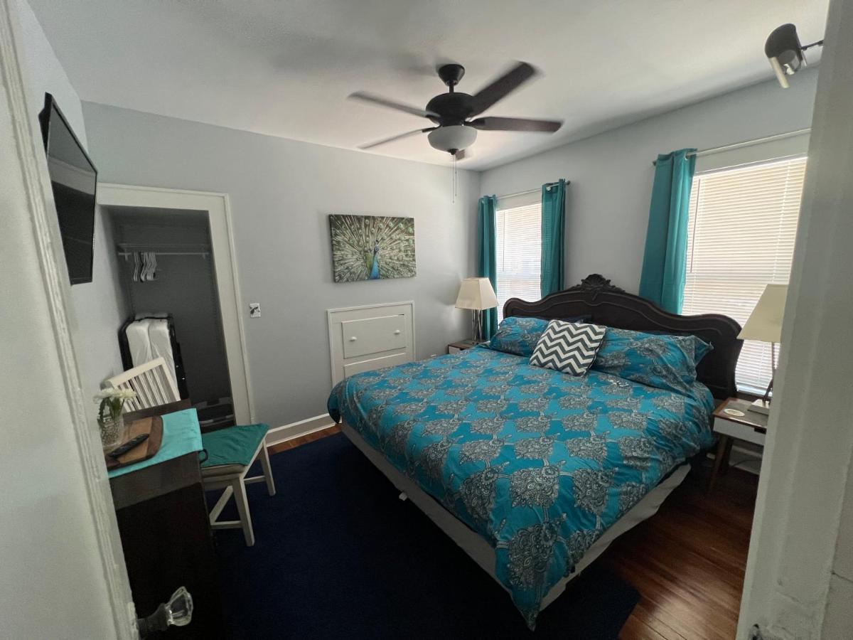 St Pete Vacation Rentals Sint-Petersburg Buitenkant foto